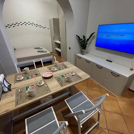 Vietri In Centro - Costa D'Amalfi Apartment Bagian luar foto