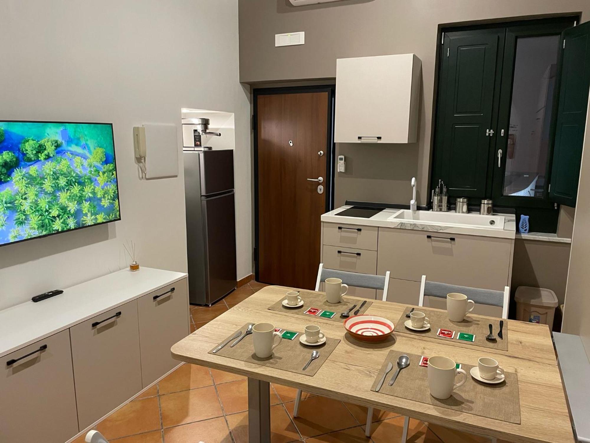 Vietri In Centro - Costa D'Amalfi Apartment Bagian luar foto